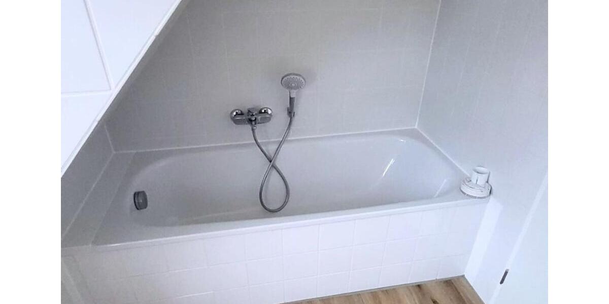 Wohnen über den Dächern: 3-ZKB mit Balkon und Weitblick 4 zimmer