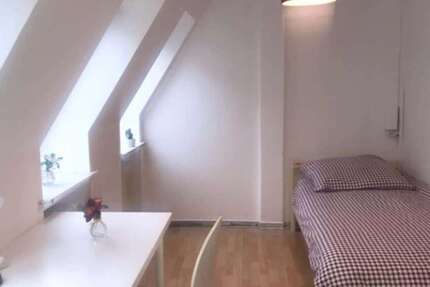 Zimmer Bremen Mitte - 620&euro; | Angebot:27296337