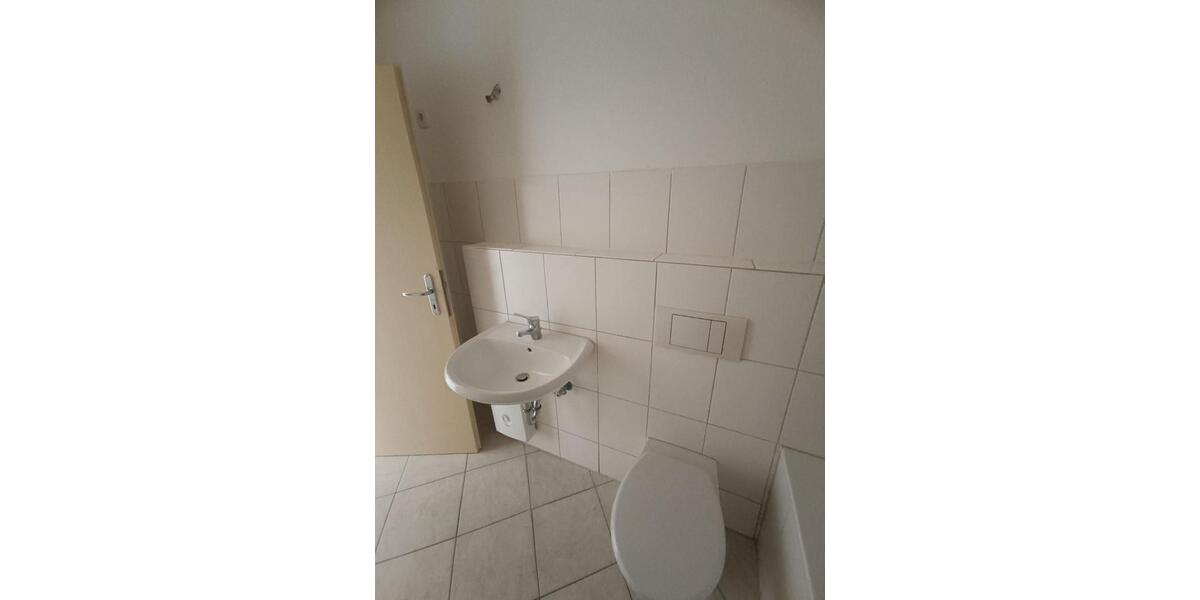 Etagenwohnung Wesel - 3 Zimmer, 82 m&sup2;, 820&euro; | Angebot:24614915