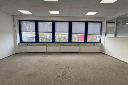 PROVISIONSFREIE 427 M² BÜROFLÄCHE IM 1. OG IN HAMBURG RAHLSTEDT