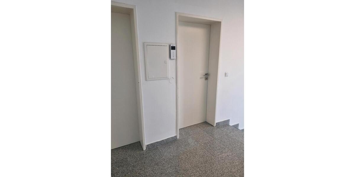 Dachgeschoßwohnung Worms - 3 Zimmer, 90 m&sup2;, 950&euro; | Angebot:26635122