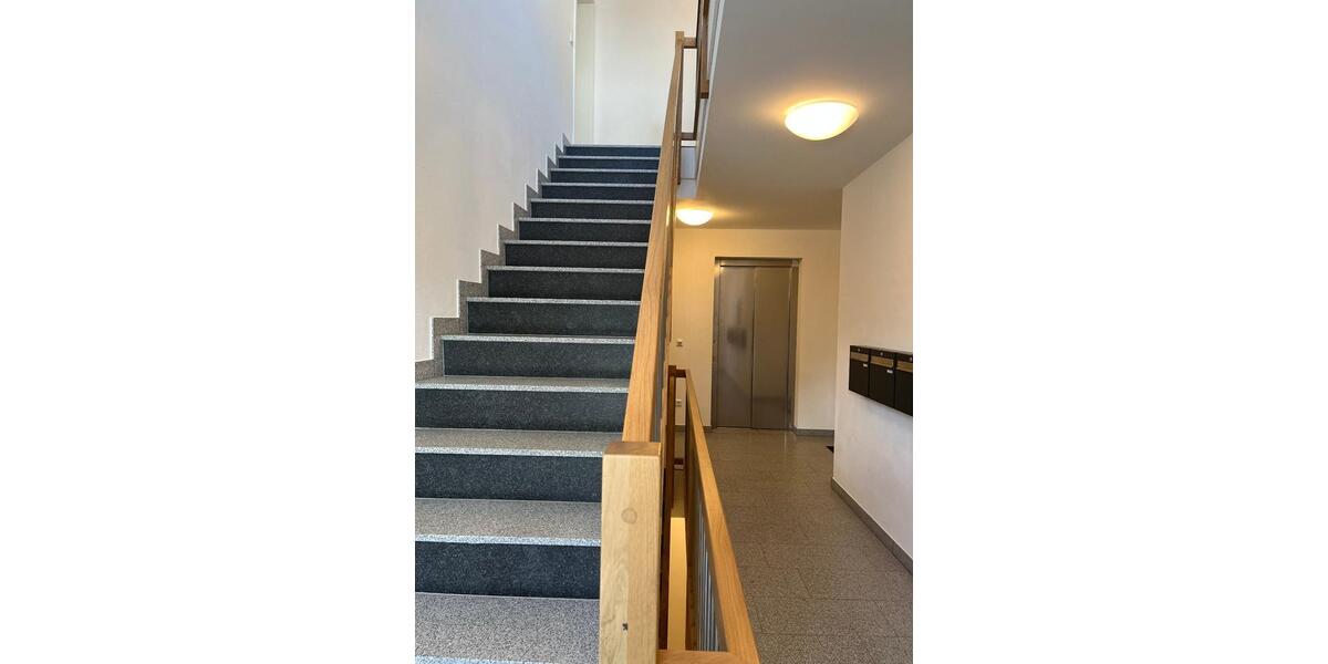 Etagenwohnung Büchlberg - 3 Zimmer, 79 m&sup2;, 870&euro; | Angebot:26416401