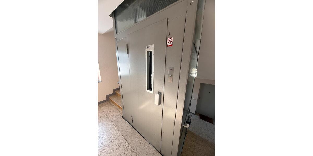 Etagenwohnung Blieskastel - 1 Zimmer, 40 m&sup2;, 240&euro; | Angebot:25722978