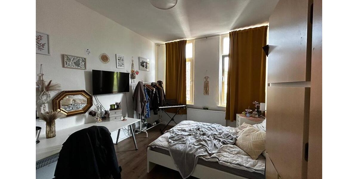 Möbliertes Zimmer in 3er WG ab dem 01.01.2026 3 zimmer