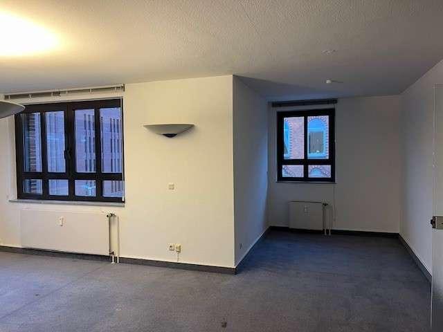 Gewerbeobjekt Kiel - 1.352&euro; | Angebot:24755980