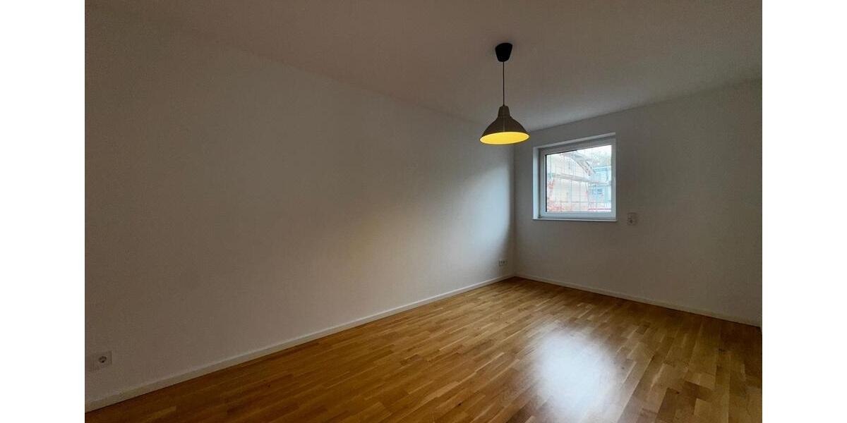 MODERN 2021 DUPLEX with approx. 170m², garden and garage, located less than 10 minutes from Clay 5 zimmer