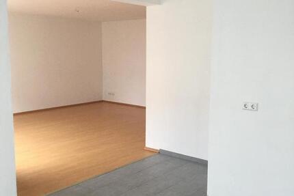 ruhige helle Wohnung zentral in Bruchsal zu vemieten 2 zimmer