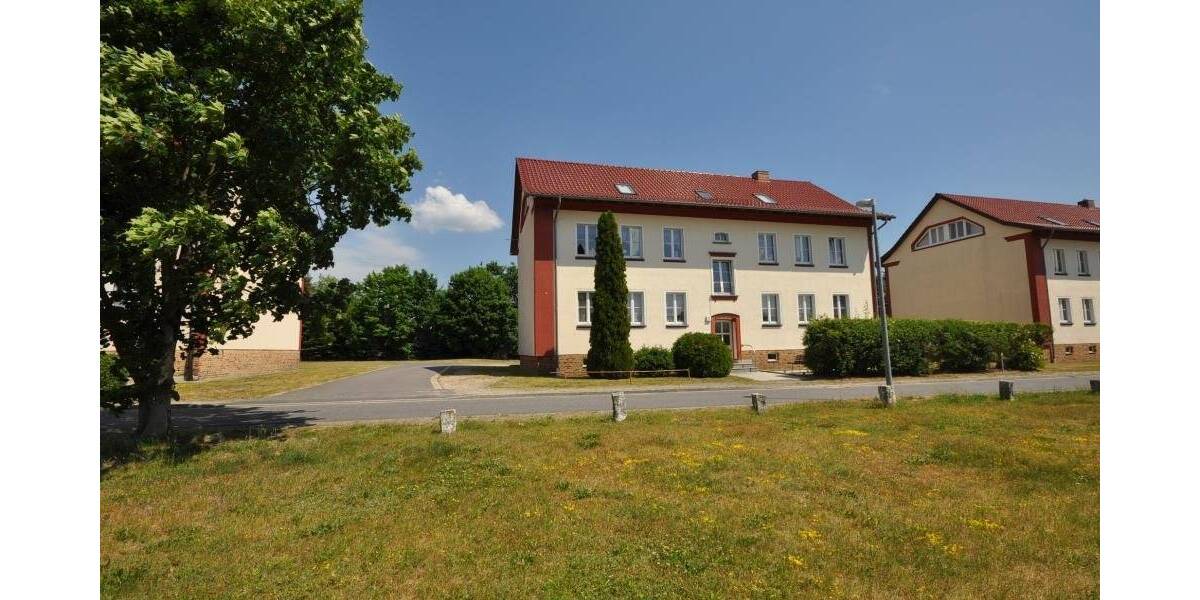 Etagenwohnung Weißkeißel - 3 Zimmer, 63 m&sup2;, 340&euro; | Angebot:23973366