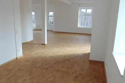 Wohnung Donaueschingen - 4 Zimmer, 194 m&sup2;, 1.690&euro; | Angebot:25842334