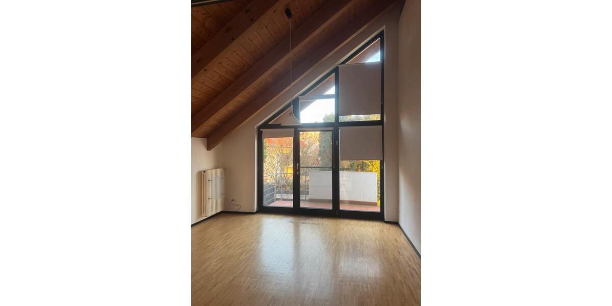 Einfamilienhaus Wallertheim - 7 Zimmer, 200 m&sup2;, 2.000&euro; | Angebot:23841055