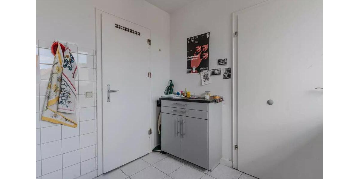 Etagenwohnung Saarbrücken - 1 Zimmer, 28 m&sup2;, 645&euro; | Angebot:26578398