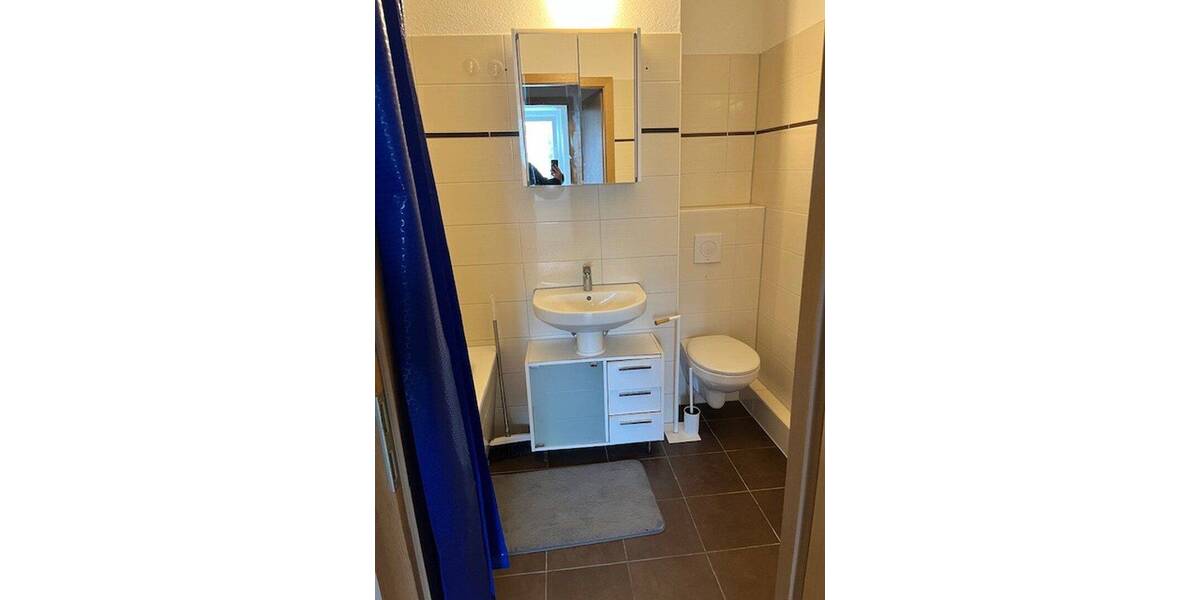 Etagenwohnung Rostock Dierkow-Neu - 4 Zimmer, 72 m&sup2;, 800&euro; | Angebot:26787474