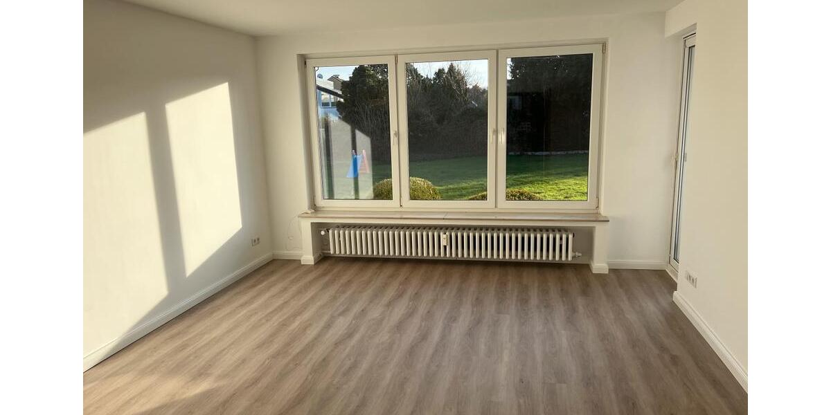 Helle renovierte Wohnung mit Balkon in guter Lage 3 zimmer