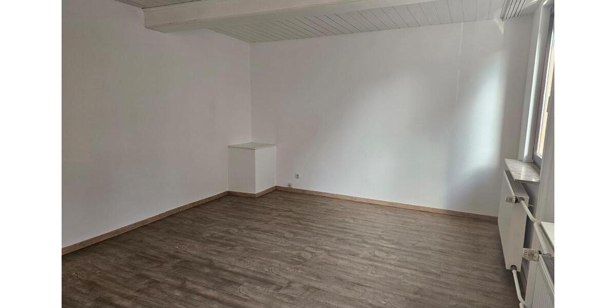 Eckert-Rinallo Immobilien Ein ganzes Haus für Sie allein – bezugsbereit ab sofort 4 zimmer