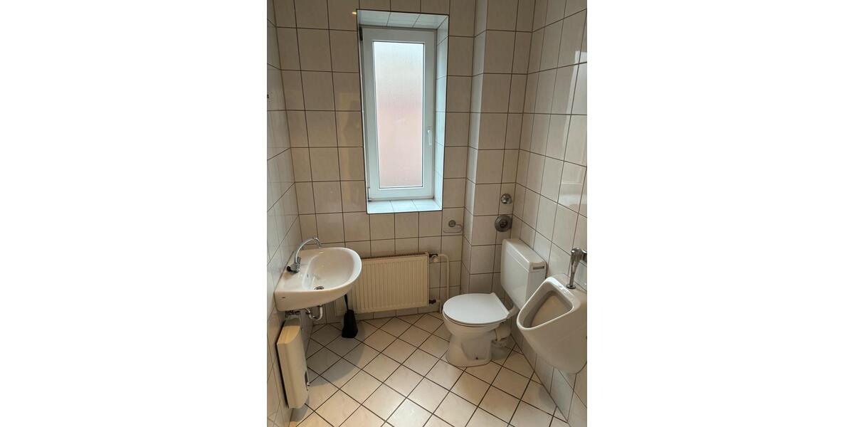 Erdgeschoßwohnung Köln Mülheim - 2 Zimmer, 68 m&sup2;, 1.100&euro; | Angebot:25237082