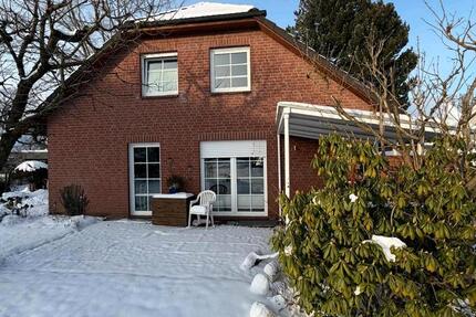 Haus in begehrter Lage in Ahrensburg ( 198m* Nutzfläche ) 5.5 zimmer