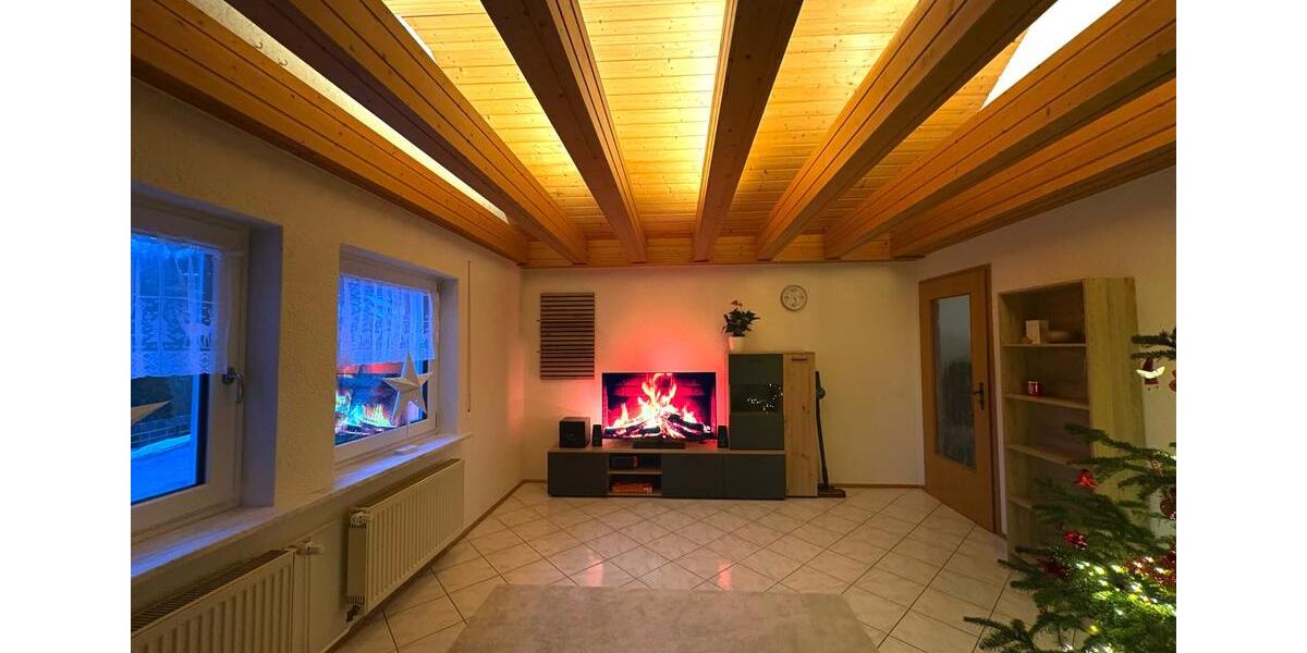 Dachgeschoßwohnung Steinwiesen - 3 Zimmer, 85 m&sup2;, 720&euro; | Angebot:24829119