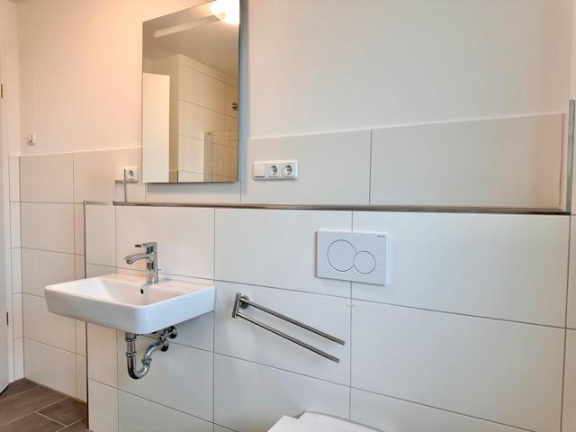 Etagenwohnung Hennstedt - 3 Zimmer, 80 m&sup2;, 860&euro; | Angebot:23457101