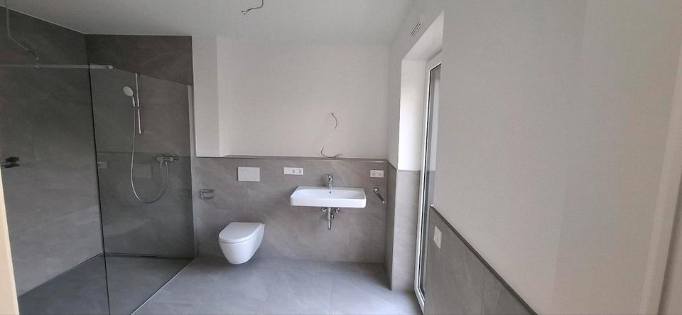 Etagenwohnung Rhede - 3 Zimmer, 95 m&sup2;, 1.300&euro; | Angebot:24678765