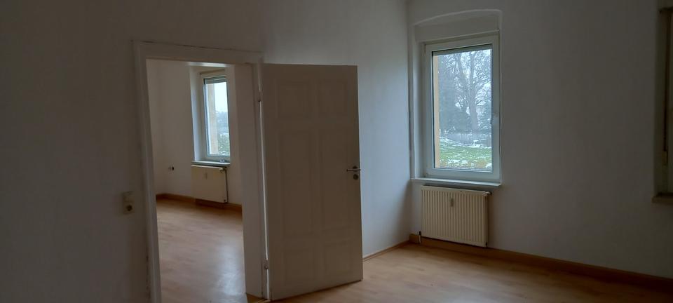Etagenwohnung Kemberg - 3 Zimmer, 80 m&sup2;, 430&euro; | Angebot:25570872