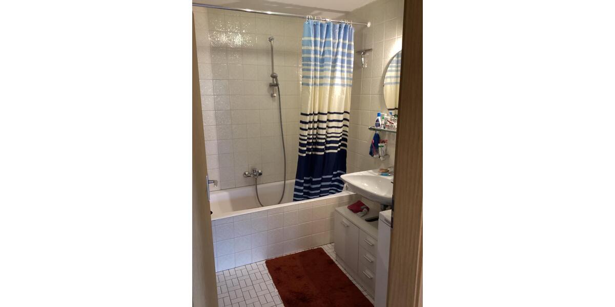 Dachgeschoßwohnung Bamberg Am Bruderwald - 2 Zimmer, 65 m&sup2;, 635&euro; | Angebot:26614909