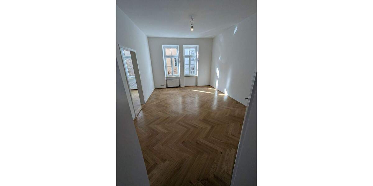 Etagenwohnung München Schwabing-Freimann - 5 Zimmer, 154 m&sup2;, 3.500&euro; | Angebot:25663915