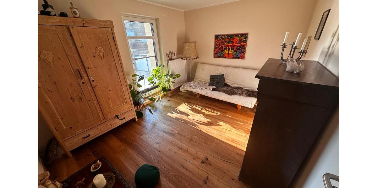 Wohnen auf Zeit Böhlen - 4 Zimmer, 85 m&sup2;, 35&euro; | Angebot:25769976