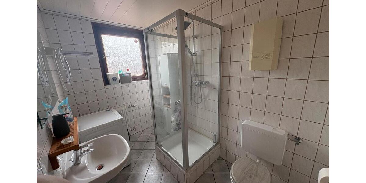 Dachgeschoßwohnung Edemissen - 3 Zimmer, 62 m&sup2;, 465&euro; | Angebot:26301958