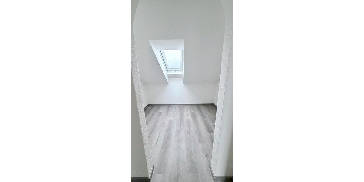 Exklusive 2-Zimmer-Dachgeschosswohnung 2 zimmer