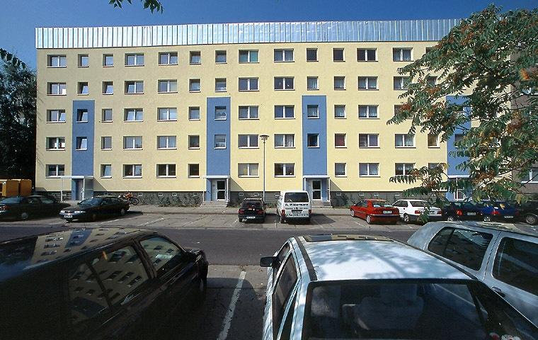 Etagenwohnung Neubrandenburg Datzeberg - 4 Zimmer, 76 m&sup2;, 410&euro; | Angebot:26149874