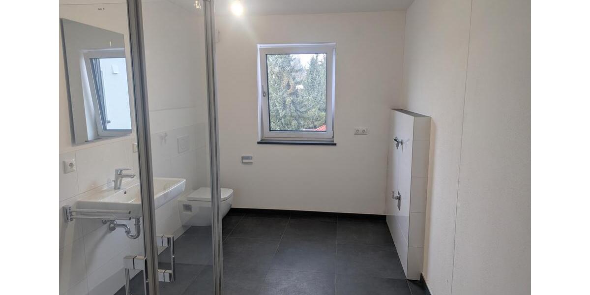 Etagenwohnung Mitterfels - 2 Zimmer, 79 m&sup2;, 950&euro; | Angebot:25148705