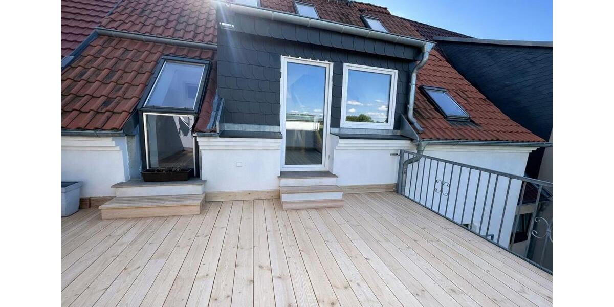 Dachgeschoßwohnung Bad Schmiedeberg - 4 Zimmer, 125 m&sup2;, 690&euro; | Angebot:25714357