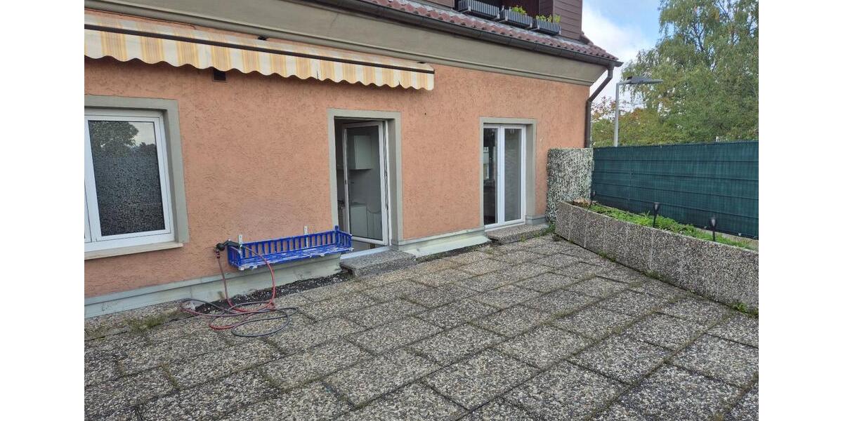 Etagenwohnung Villingen-Schwenningen Schwenningen - 4 Zimmer, 90 m&sup2;, 1.000&euro; | Angebot:25328137