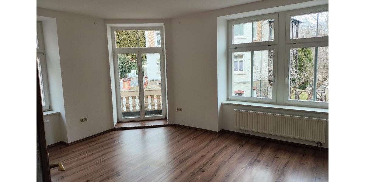 Erdgeschoßwohnung Löbau - 2 Zimmer, 64 m&sup2;, 390&euro; | Angebot:25613129