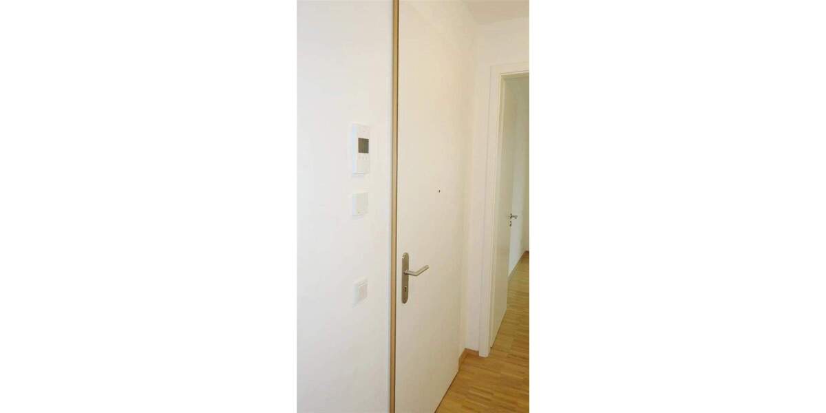 Zimmer Mönchengladbach Stadtmitte - 3 Zimmer, 89 m&sup2;, 1.185&euro; | Angebot:25707475