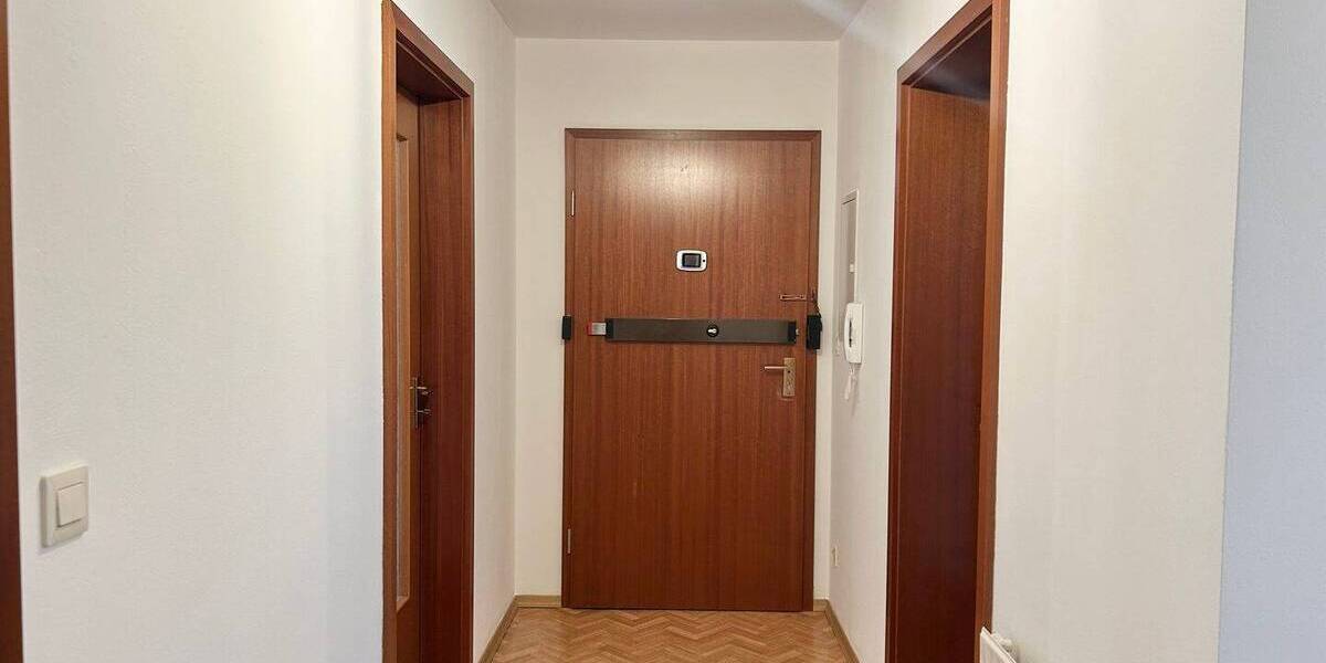 ***AB SOFORT VERFÜGBAR*** TOP GEPFLEGTE 3 ZIMMER WOHNUNG MIT BALKON UND TG-STELLPLATZ 3 zimmer