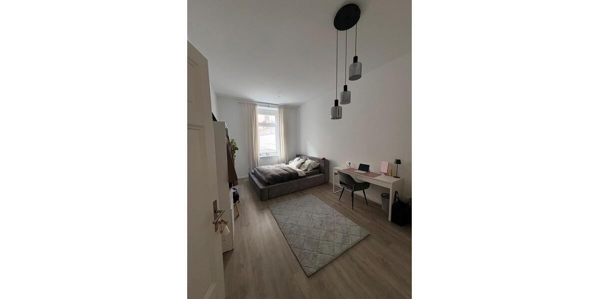 Wohnen auf Zeit Wiesbaden - 18 Zimmer, 75 m&sup2;, 755&euro; | Angebot:25835012
