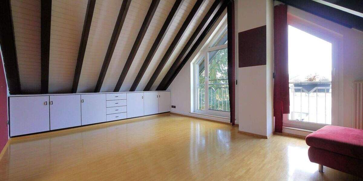 Etagenwohnung Taunusstein Orlen - 3 Zimmer, 110 m&sup2;, 900&euro; | Angebot:25666820