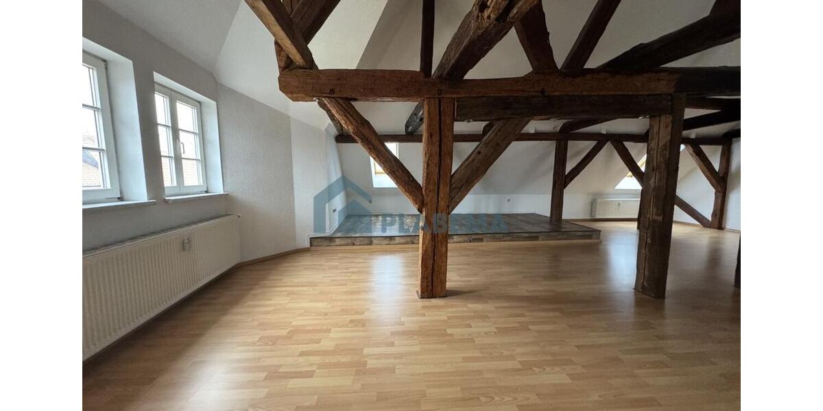 Dachgeschoßwohnung Parchim - 2 Zimmer, 87 m&sup2;, 868&euro; | Angebot:24148903