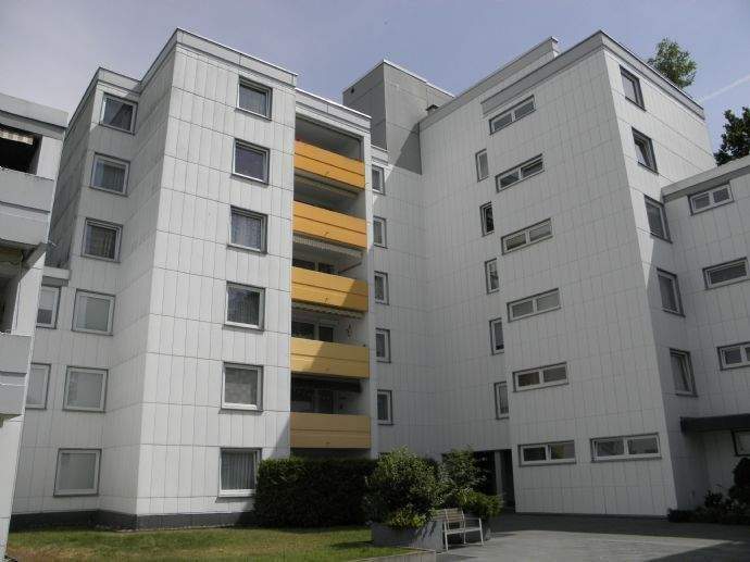 Etagenwohnung Coburg - 4 Zimmer, 110 m&sup2;, 650&euro; | Angebot:26017631