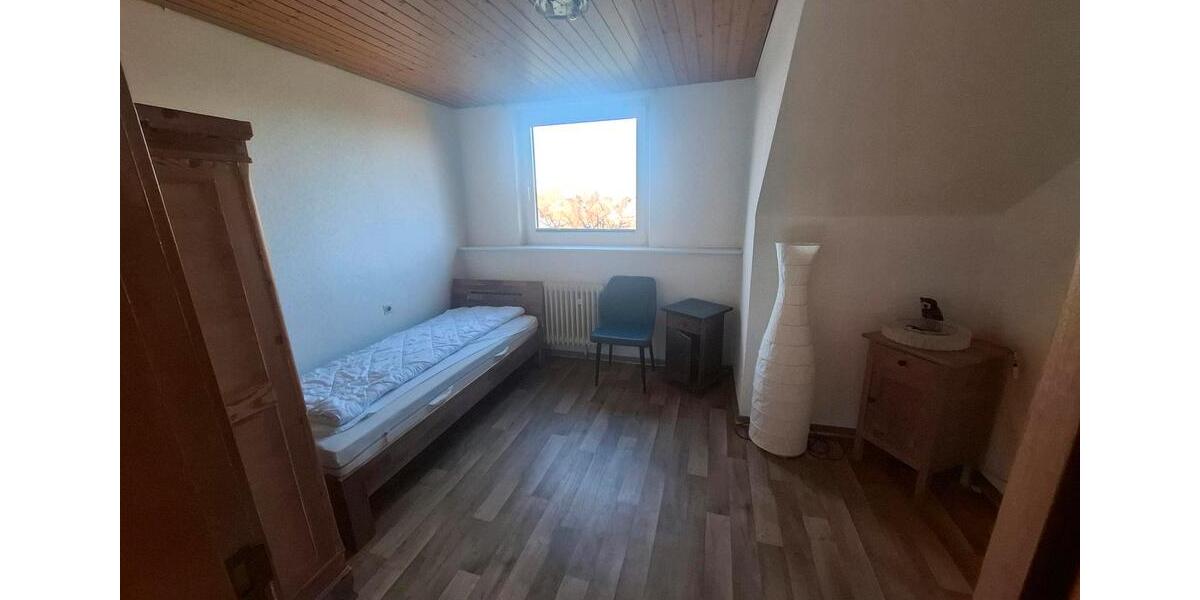 Etagenwohnung Fehmarn - 6 Zimmer, 25 m&sup2;, 25&euro; | Angebot:26463493