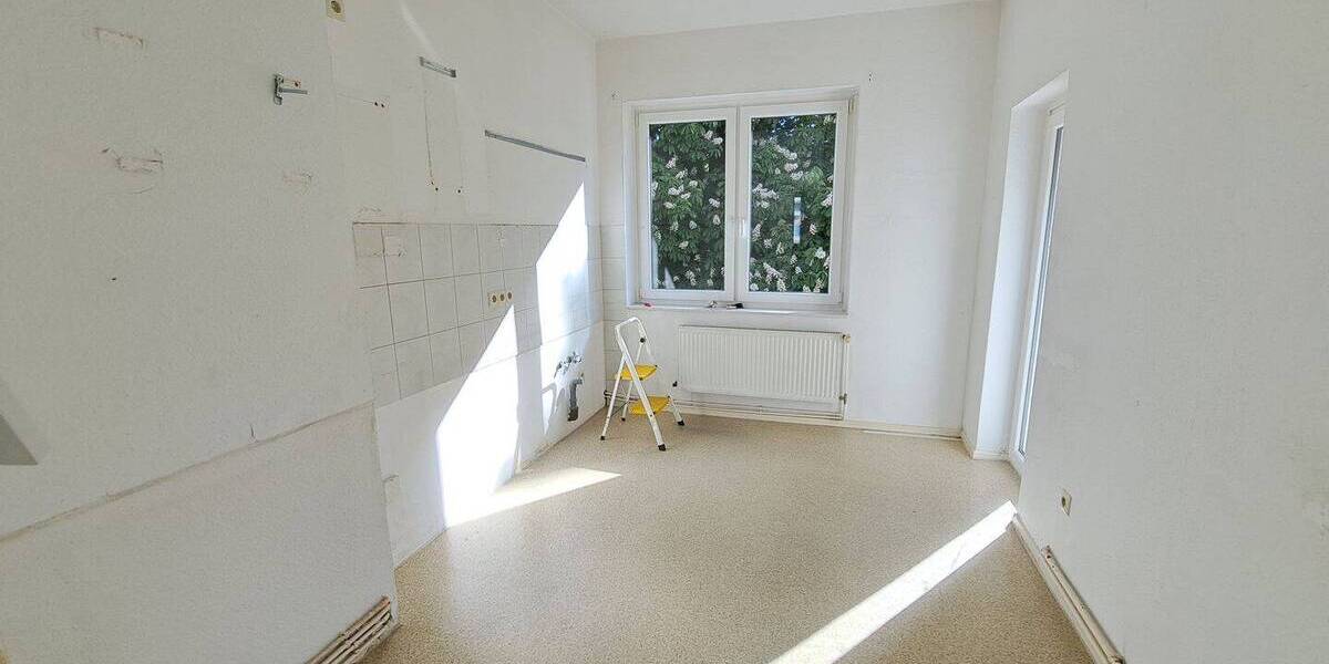 Etagenwohnung Bremerhaven Geestemünde - 4 Zimmer, 90 m&sup2;, 600&euro; | Angebot:26503150