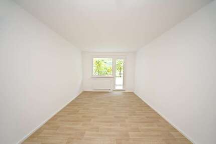 Wohnung Lutherstadt Eisleben Wilhelm-Pieck-Siedlung - 4 Zimmer, 71 m&sup2;, 353&euro; | Angebot:27291247