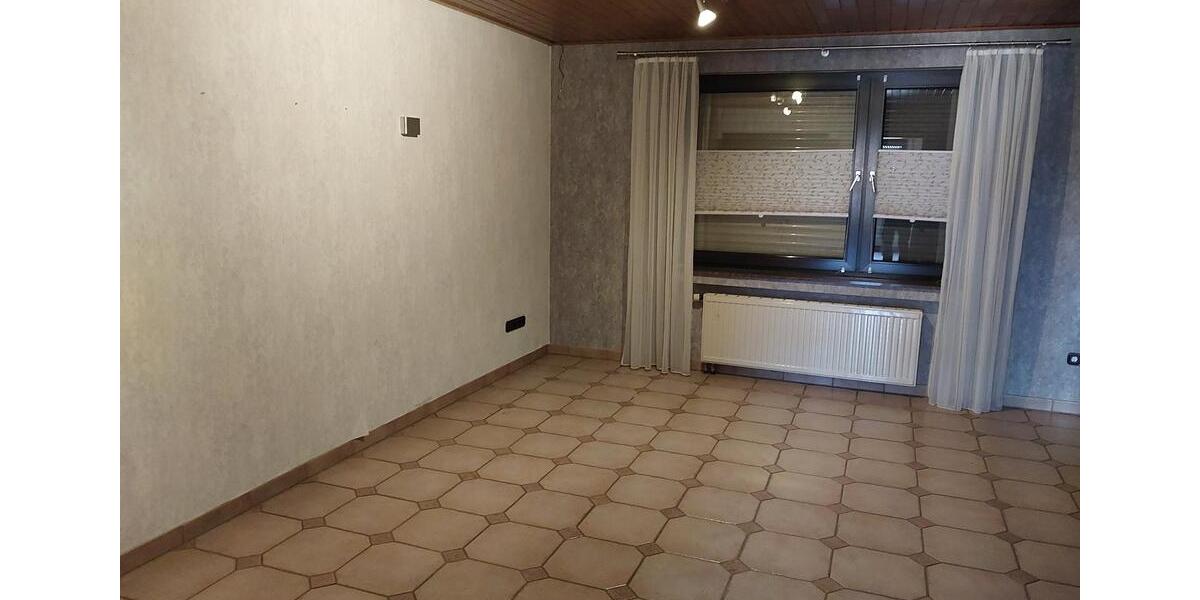Doppelhaushälfte Schleiden - 3 Zimmer, 115 m&sup2;, 900&euro; | Angebot:26614749