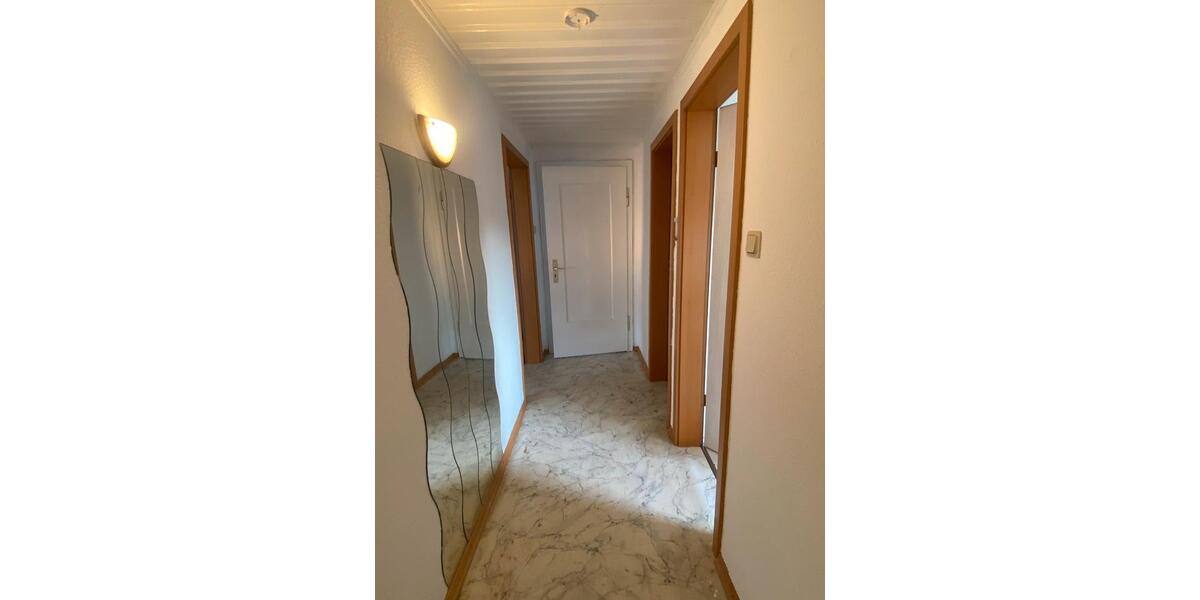 Dachgeschoßwohnung Eschwege - 2 Zimmer, 55 m&sup2;, 400&euro; | Angebot:26125460
