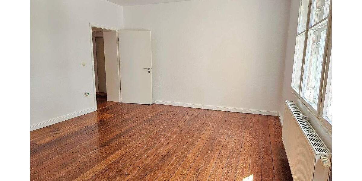 Mehrfamilienhaus, Wohnhaus Torgau - 8 Zimmer, 715 m&sup2;, 4.000&euro; | Angebot:25736593