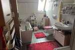 3-Raumwohnung mit Dachterrasse und Weitblick über Halle, Stellplatz, Einbauküche & dekorativen Sichtbalken! 3 zimmer