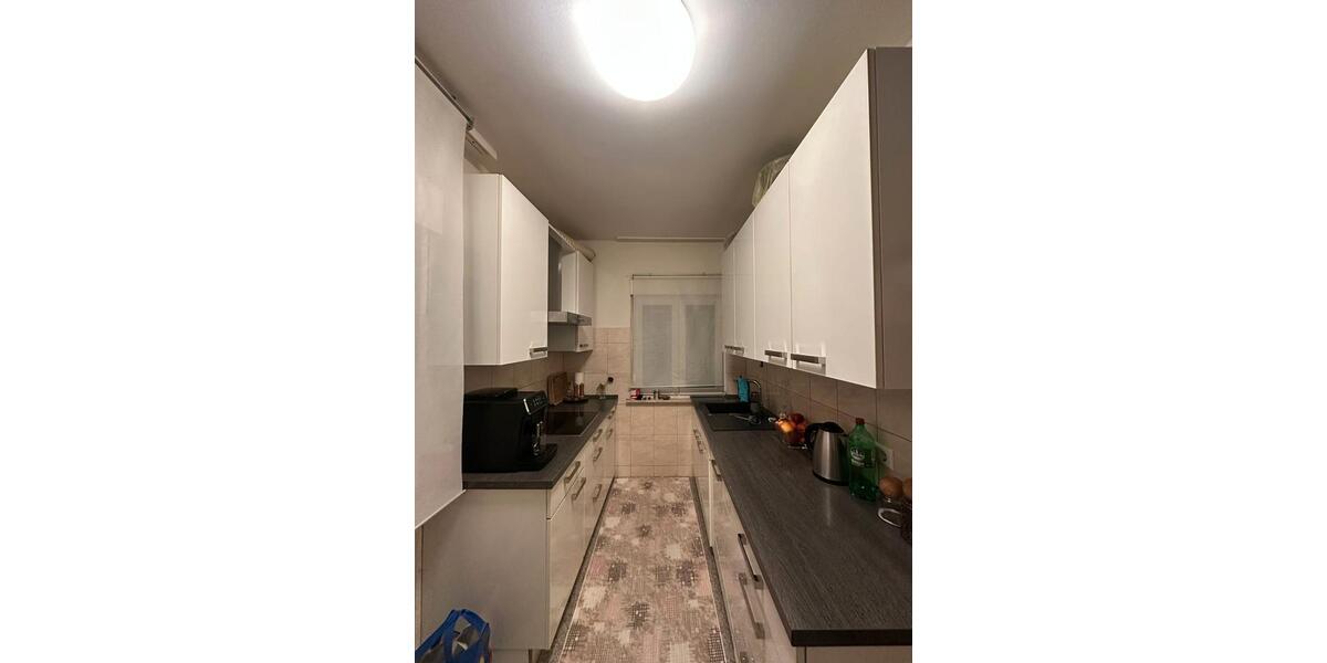 Erdgeschoßwohnung Stuttgart Zuffenhausen - 3 Zimmer, 63 m&sup2;, 1.100&euro; | Angebot:26045357