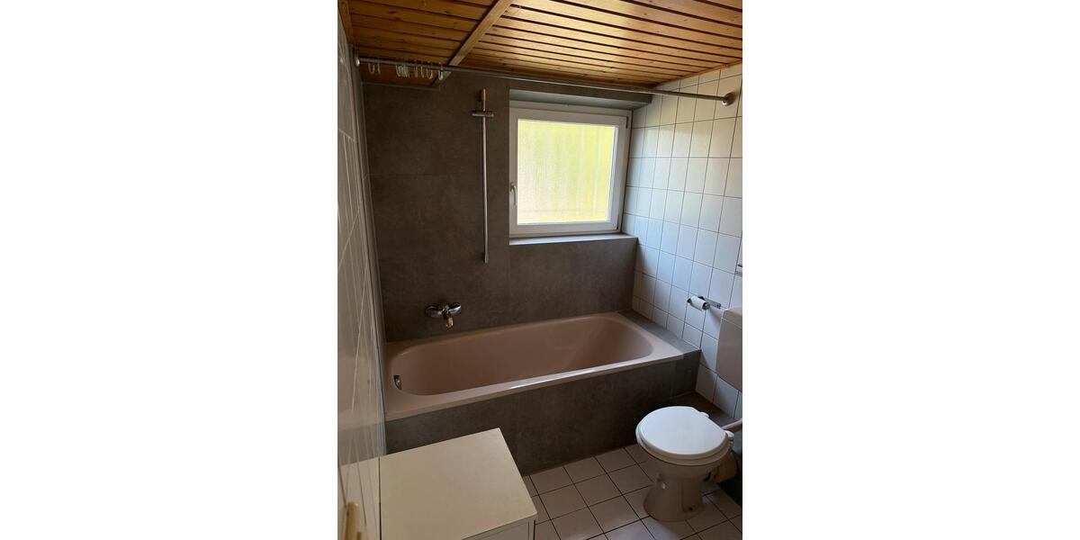 Etagenwohnung Untergruppenbach - 2 Zimmer, 42 m&sup2;, 890&euro; | Angebot:25829647