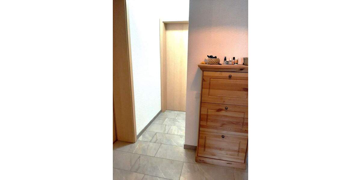 Etagenwohnung Duisburg Mündelheim - 3 Zimmer, 77 m&sup2;, 680&euro; | Angebot:25166876